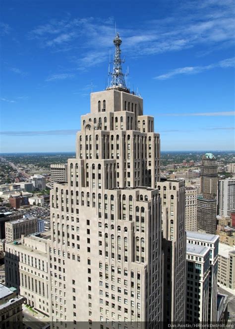 PENOBSCOT BUILDING .
